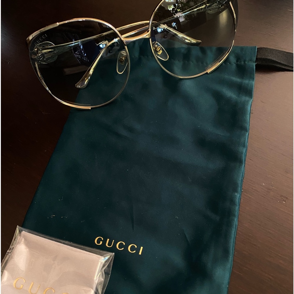 Gucci Round Gold Rimmed With Case, Bag And Glass Wipe